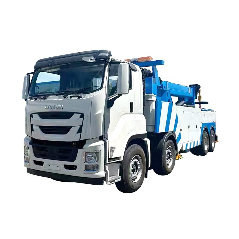 1SUZU GIGA 8x4 Rotator Wrecker Towing Truck 40Ton Recovery Truck for Emergency Rescue
