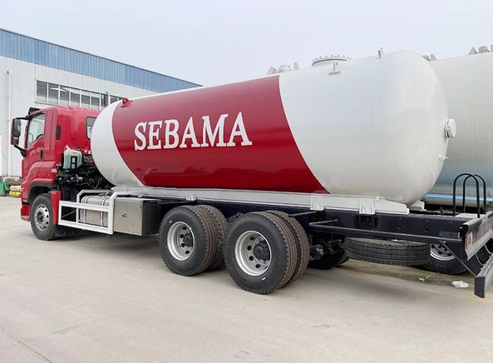 ISUZU 20000 Liters LPG Bobtail Truck - Image 2