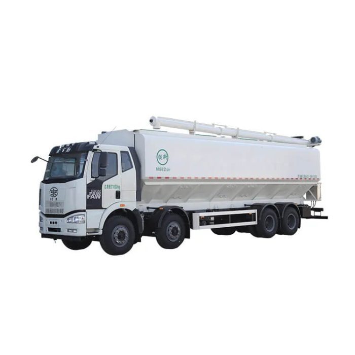 Poultry Bulk Chicken Feed Grain Delivery Tank Truck - Image 4
