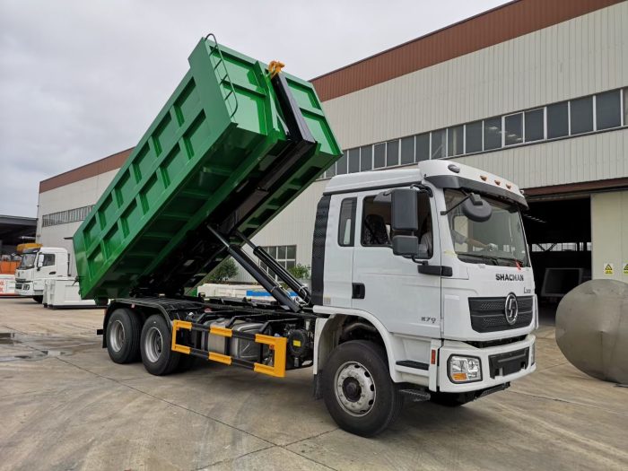 Hook arm Garbage truck - Image 6