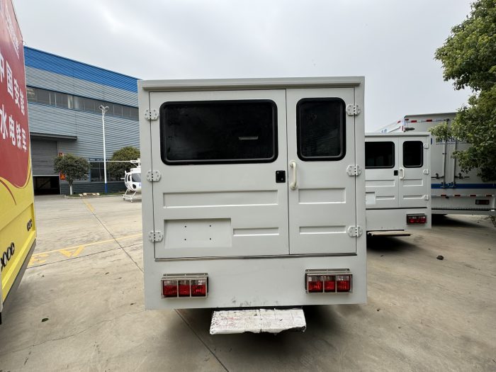 CLW Bus - Image 4